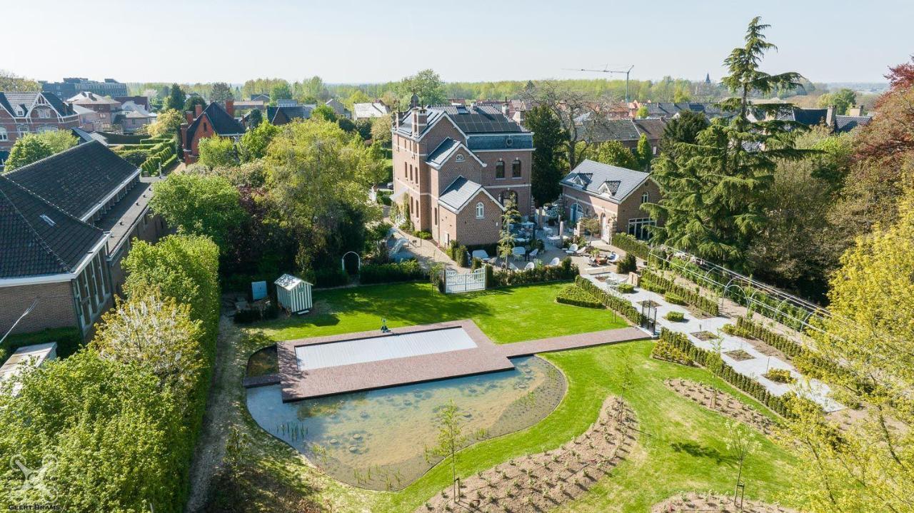Villa Copis Borgloon Exteriör bild